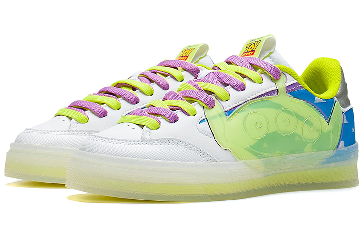 Lookbook (Women) Li-Ning BadFive Wave 180 Low x Toy Story 'Aliens' AECS034-1