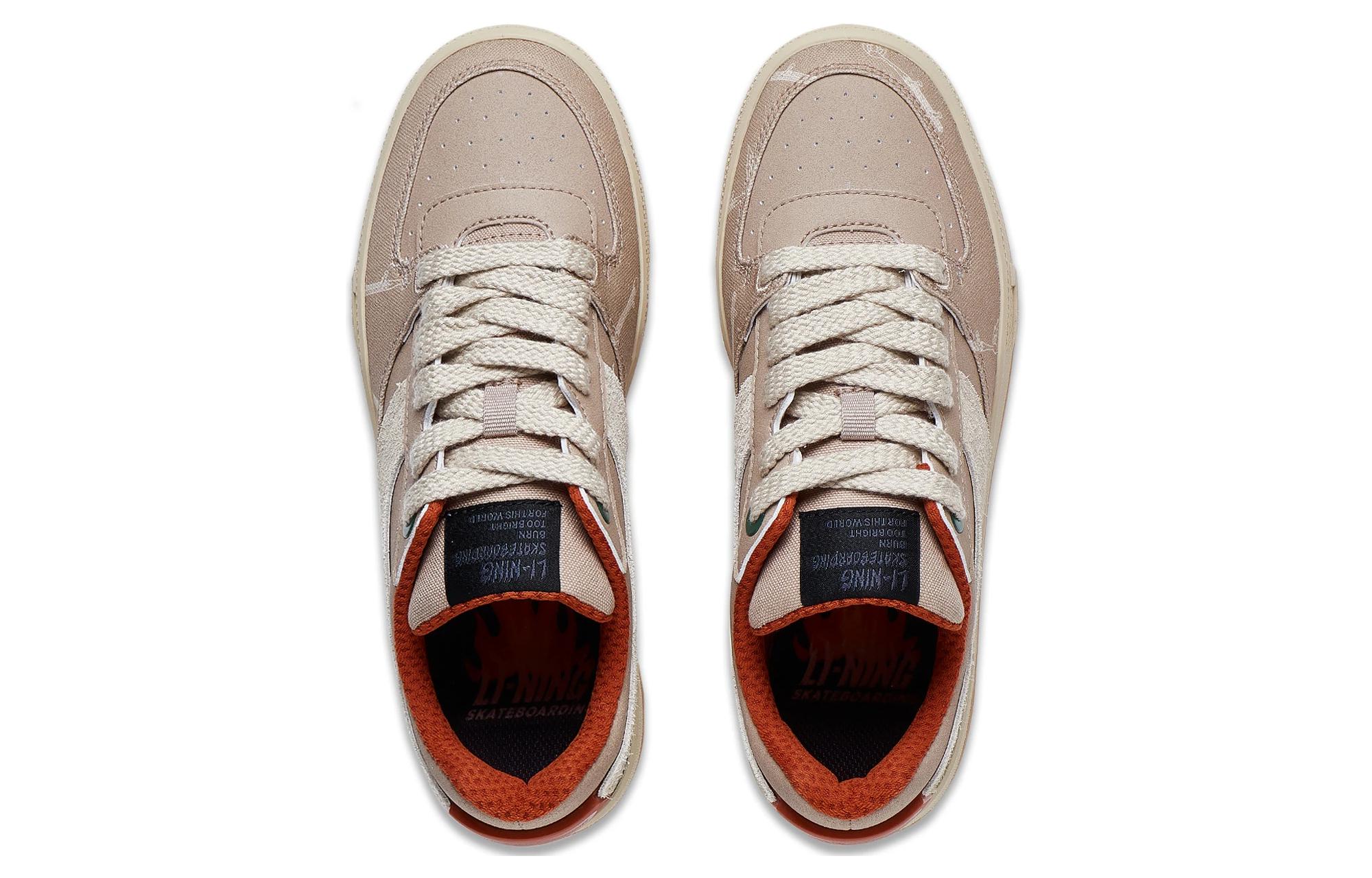 Shop LiNing李寧 征榮 圓頭舒適 百搭簡約 保暖防滑 低幫 板鞋 女款 棕色