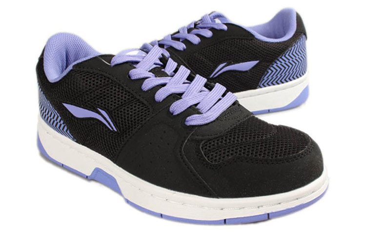 Lookbook (W) Li-Ning Kasual Low Top 'Hitam Ungu' ALCG062-3