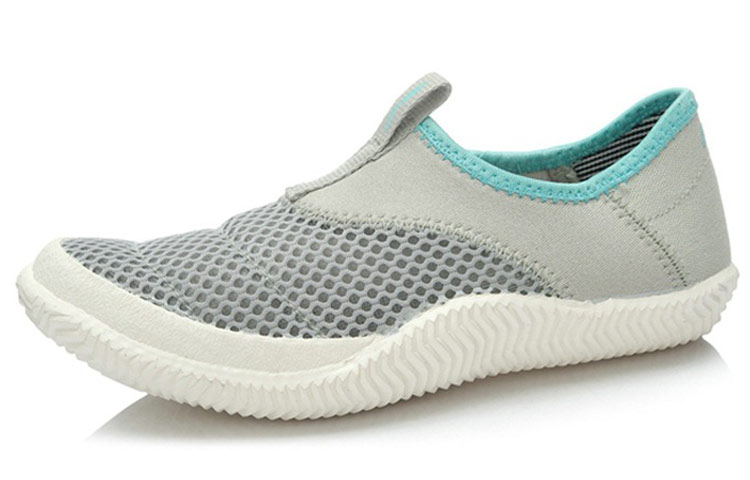 Lookbook (W) 李寧 クラシック ロー "グレー" (Rīningu Kurashikku Rō "Gurei") ALNJ004-4