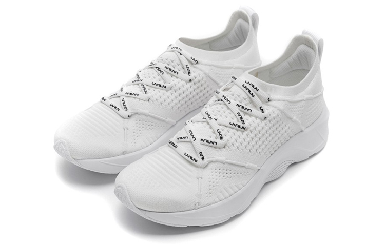 Lookbook (W) Li-Ning Cloud Lightweight ''Wit'' ARHN124-2