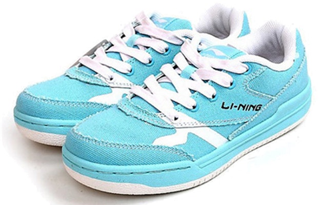 (W) 李宁舒适低帮 '蓝白' ALCG144-3 Lookbook (W) 李宁舒适低帮 '蓝白' ALCG144-3