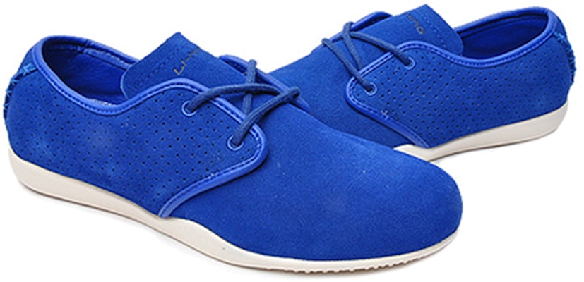 (W) 李宁舒适低帮蓝色款 ACEG006-2 Lookbook (W) 李宁舒适低帮蓝色款 ACEG006-2