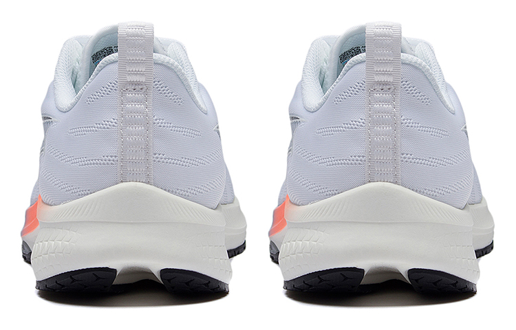 Shop LiNing李寧 赤兔5 支撐回彈 低筒 跑步鞋 女款 白藍