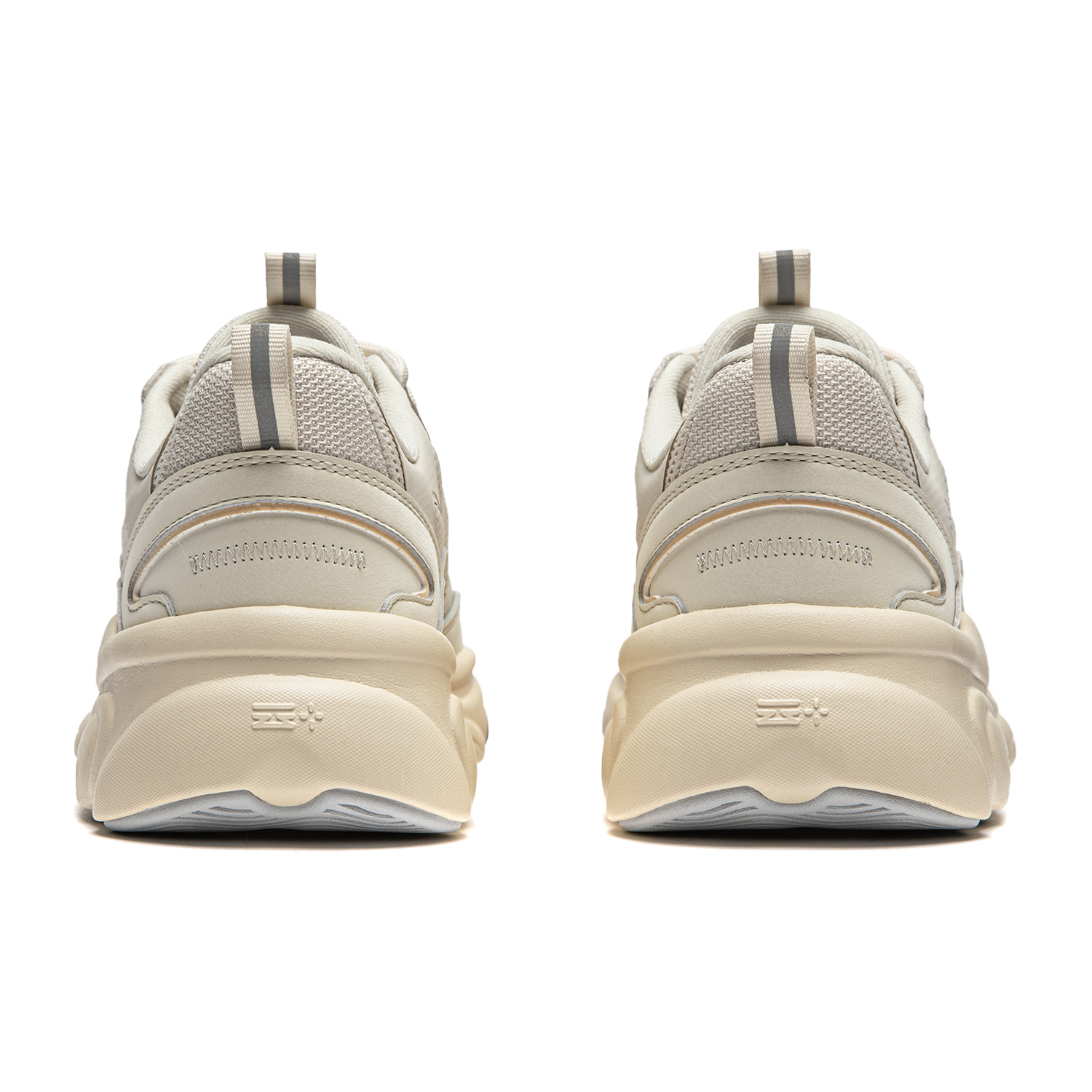 Details for (W) Li-Ning Essence 2.0 'Putih Mutiara' AGCU250-4