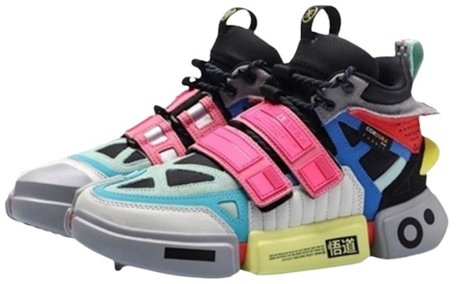 (Women) Li-Ning Essence ACE x 2019 Paris Fashion Week AGWP018-12 Lookbook (Women) Li-Ning Essence ACE x 2019 Paris Fashion Week AGWP018-12