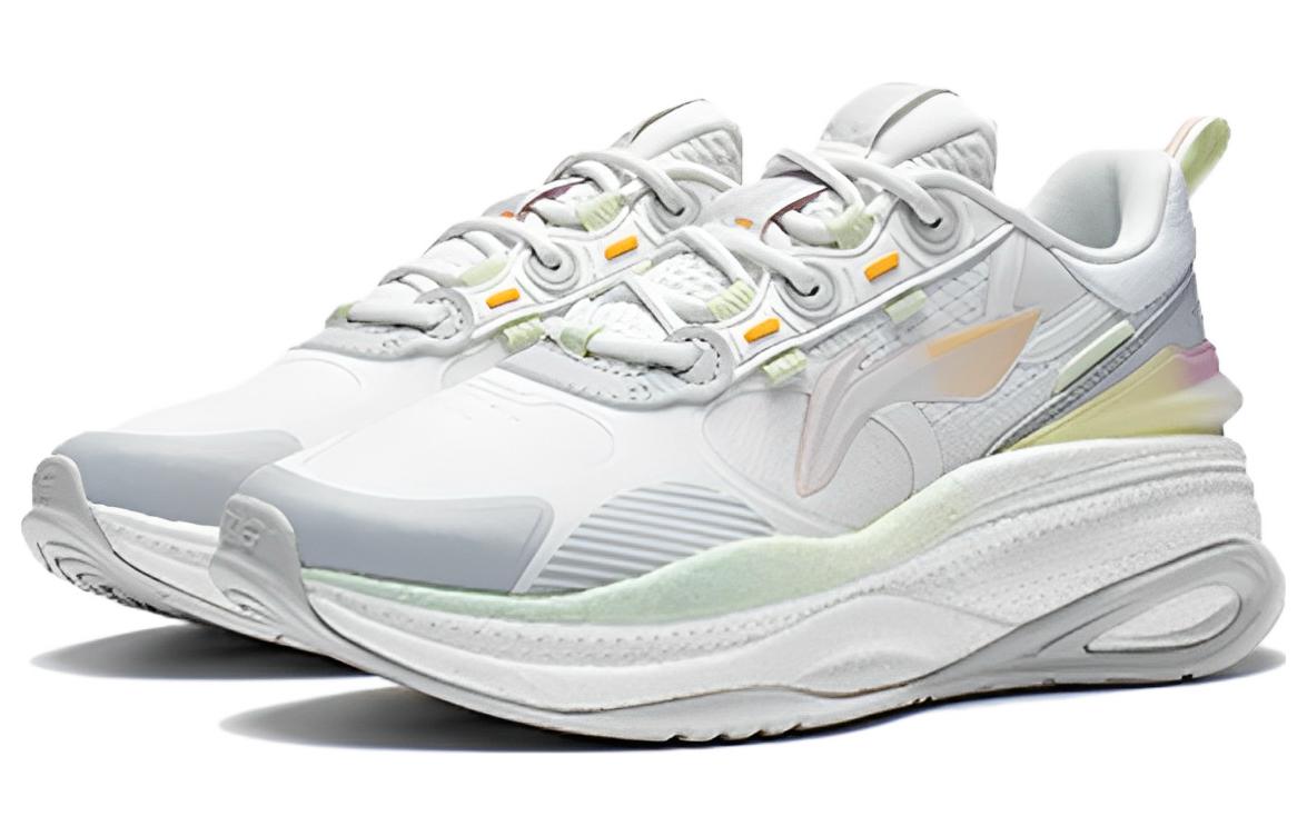 Lookbook (W) Li-Ning Exceed 5 'Putih Asap' AGLS174-1