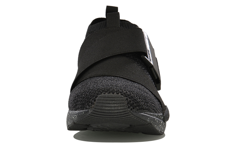Shop (Women) Li-Ning Exceed 'Black White' AGCM078-1