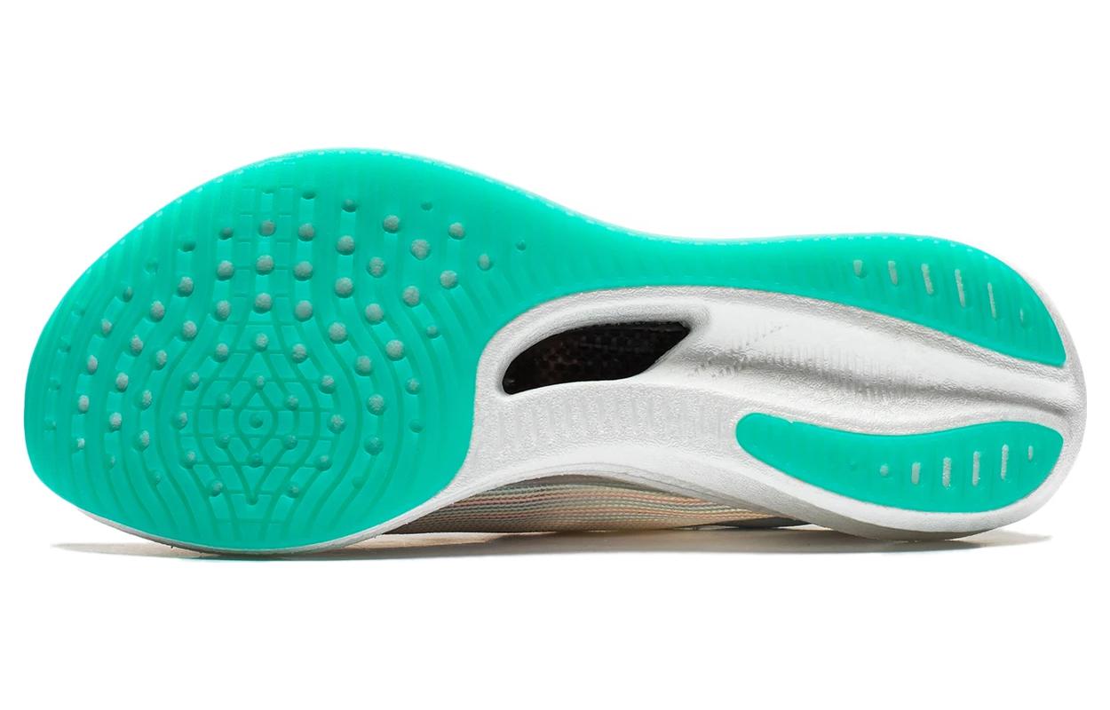 Lookbook (W) Li-Ning Feidian 3 Challenger 'Putih Kuning Hijau' ARMT038-17