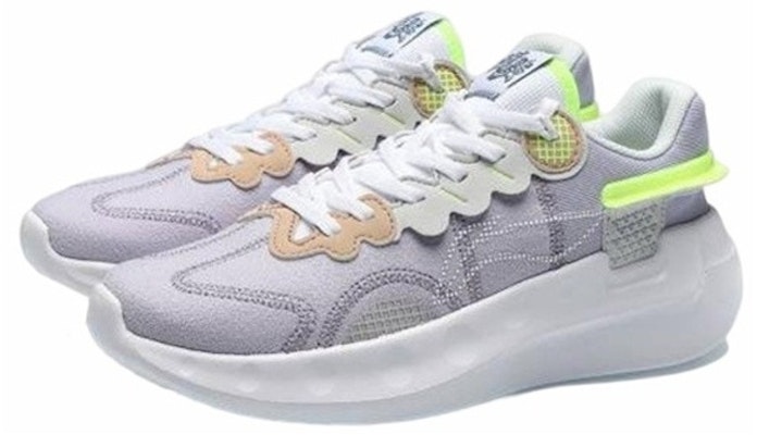 LiNing李寧 逍遙 減震防滑耐磨 低幫 跑步鞋 女款 淺藤紫 Lookbook LiNing李寧 逍遙 減震防滑耐磨 低幫 跑步鞋 女款 淺藤紫