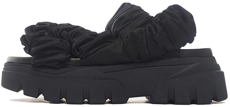 women-li-ning-hiker-sandal-black-fashion-azgs-016-1