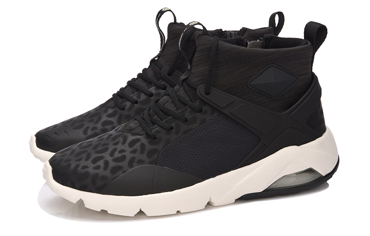 Lookbook (Women) Li-Ning Knight 'Black Cushioning' AGLM124-1