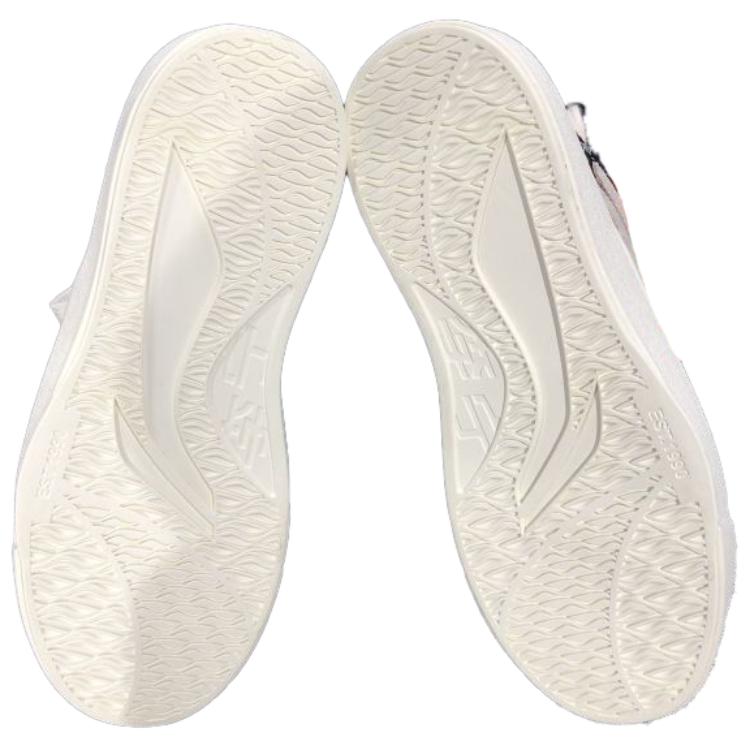 Shop (W) Li-Ning Sepatu Gaya Hidup Low 'Hitam Putih' AGCS100-4