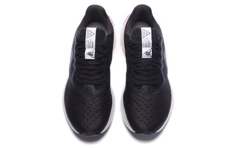 Shop (W) Li-Ning Light Foam Lam ''Noir Baskets Basses Running'' ARVQ068-3