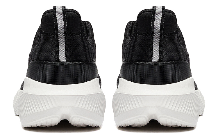 Shop (Women) Li-Ning Lingdong 'Black White' ARST046-1