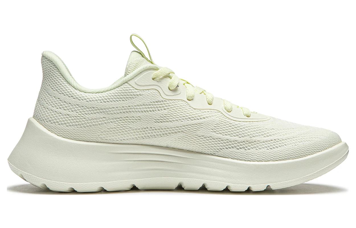 Order (W) 李寧ライトフェザーシリーズ クリームホワイト ランニングシューズ ARSU022-4