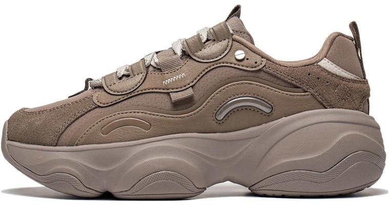 (W) Li-Ning Mia Retro Dad Schoenen ''Bruin'' AGCT126-3 Buy (W) Li-Ning Mia Retro Dad Schoenen ''Bruin'' AGCT126-3