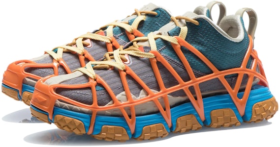 (W) (女性向け) Li-Ning ミックスエース 春夏 グレーグリーン 'パリファッションウィーク' ARAR002-6 ARAR002-6 Lookbook (W) (女性向け) Li-Ning ミックスエース 春夏 グレーグリーン 'パリファッションウィーク' ARAR002-6 ARAR002-6