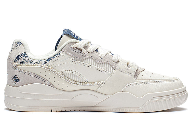 Order (W) Li-Ning Moon White 'Off White' Zapatillas Blancas. AGCS252-10