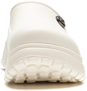 (W) 李宁Project* 白色静音快干凉拖鞋 AGAU020-2 Lookbook (W) 李宁Project* 白色静音快干凉拖鞋 AGAU020-2