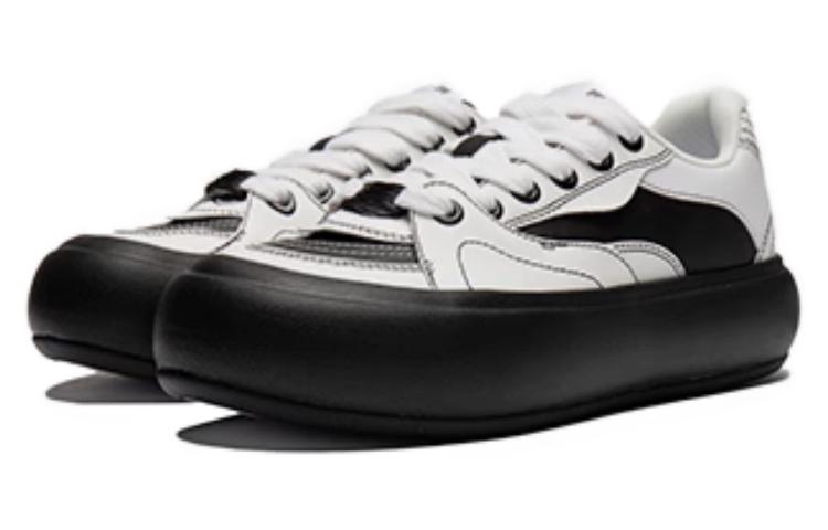 Lookbook (W) Li-Ning Puff Platform 'Putih Hitam' AZGU012-2