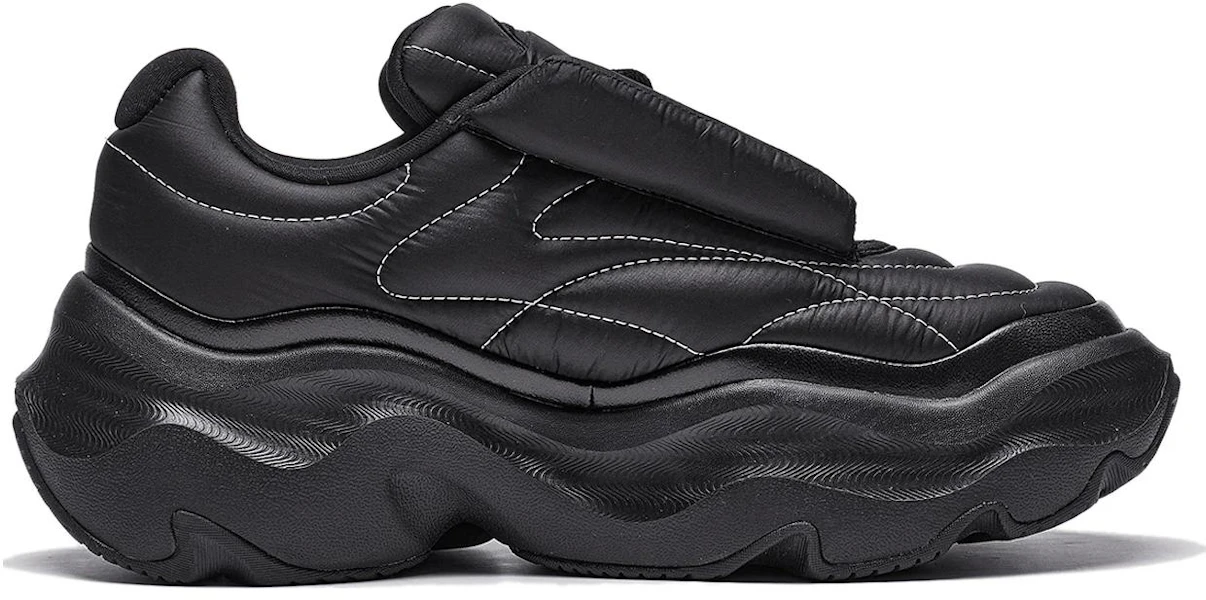 (W) Li-Ning Puff Runner 'Hitam' AZGT072-3 Lookbook (W) Li-Ning Puff Runner 'Hitam' AZGT072-3