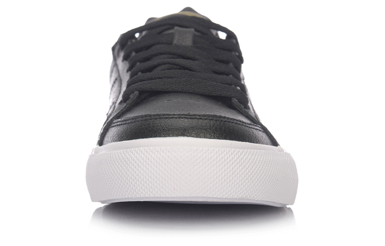 Shop (W) Li-Ning Pure II ''Zwart Wit'' AGCM134-2