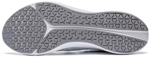 李宁 轻逸舒适防滑耐磨 女款跑步鞋 藍色 Shop 李宁 轻逸舒适防滑耐磨 女款跑步鞋 藍色