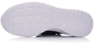 Shop (Women) Li-Ning Runner Low 'Pure Black' GLKM102-1