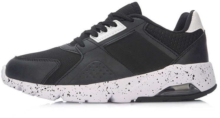 women-li-ning-running-shoes-black-and-white-arlm-038-1