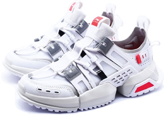 LiNing李寧 防滑減震 戶外運動跑步鞋 女款 白 Lookbook LiNing李寧 防滑減震 戶外運動跑步鞋 女款 白