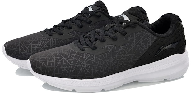 李寧 防滑耐磨 低幫 跑步鞋 女款 黑 Lookbook 李寧 防滑耐磨 低幫 跑步鞋 女款 黑