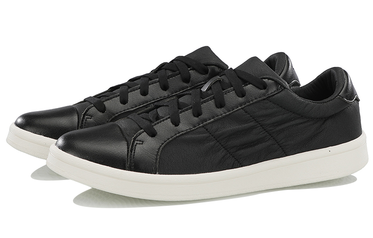 Lookbook (W) Li-Ning Skate Low 'Hitam Putih' AGCN076-4