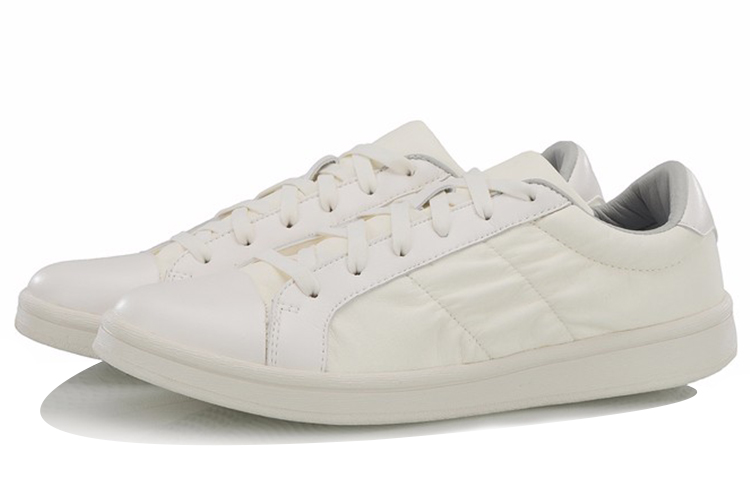 Lookbook (W) 李宁滑板低帮鞋 '雪白' AGCN076-3