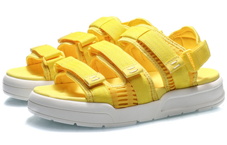 Lookbook (W) Li-Ning Slippers ''Geel Wit'' AGUN012-12