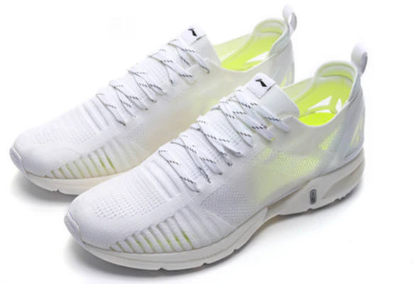 (W) Li-Ning Super Light 16 ''Witte Ademend Brei Lage Sneakers'' ARBP012-4 Lookbook (W) Li-Ning Super Light 16 ''Witte Ademend Brei Lage Sneakers'' ARBP012-4