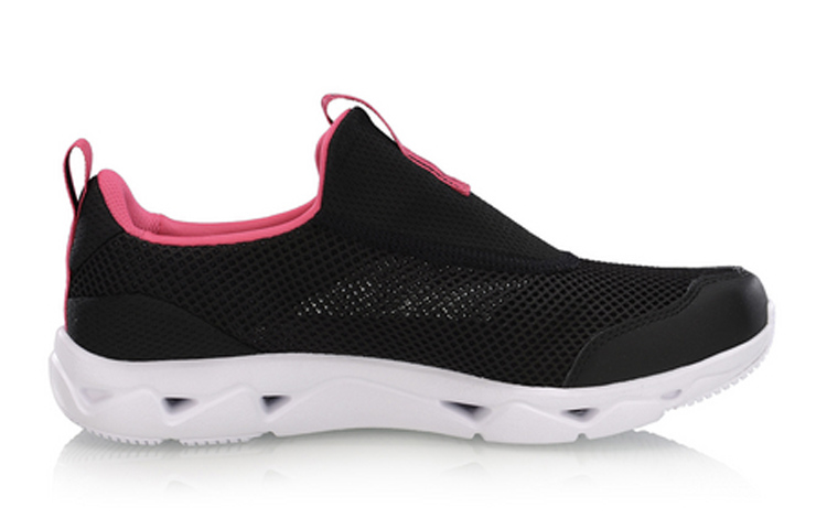 Order (Women) Li-Ning Trek AGGP012-1