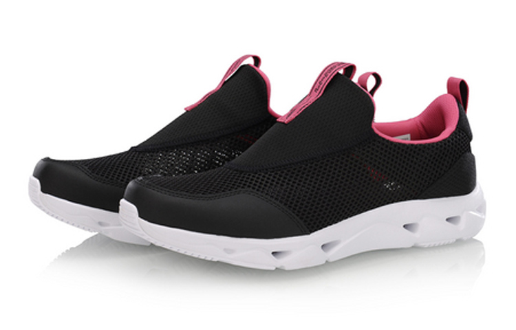 Lookbook (Women) Li-Ning Trek AGGP012-1