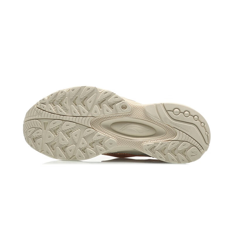 Lookbook (W) Li-Ning V8 1.5 ''Cream Weiß'' ARHQ304-2