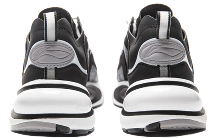Shop (W) Li-Ning V8 ''Nero Bianco'' ARHP128-2