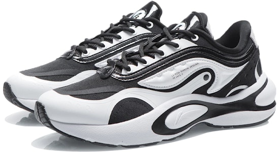 (W) 李宁 V8 '白黑'配色 ARHR056-1 Lookbook (W) 李宁 V8 '白黑'配色 ARHR056-1