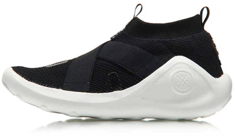 women-li-ning-way-of-wade-low-retro-summer-black-abcm-044-1