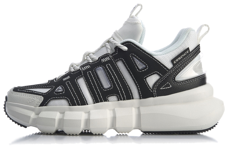 (Women) Li-Ning WMSN Essence Infinite+ 'White Black' AGBQ036-2
