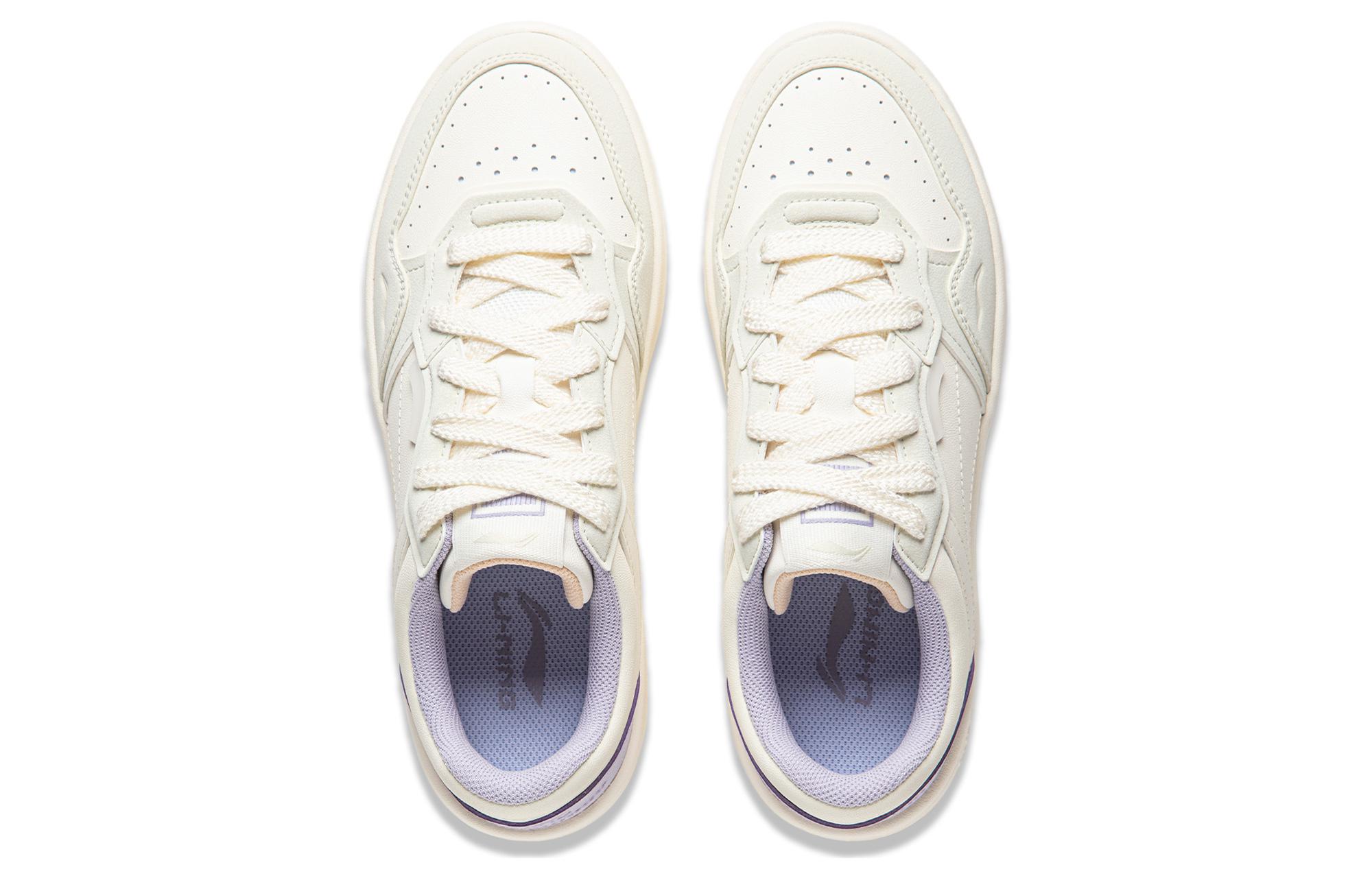 Shop LiNing李寧 行初2.0 V2 休閒百搭 防滑耐磨 低筒 板鞋 女款 白綠