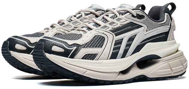 (W) 李宁 易行5 '黑灰' AGLT026-2 Lookbook (W) 李宁 易行5 '黑灰' AGLT026-2