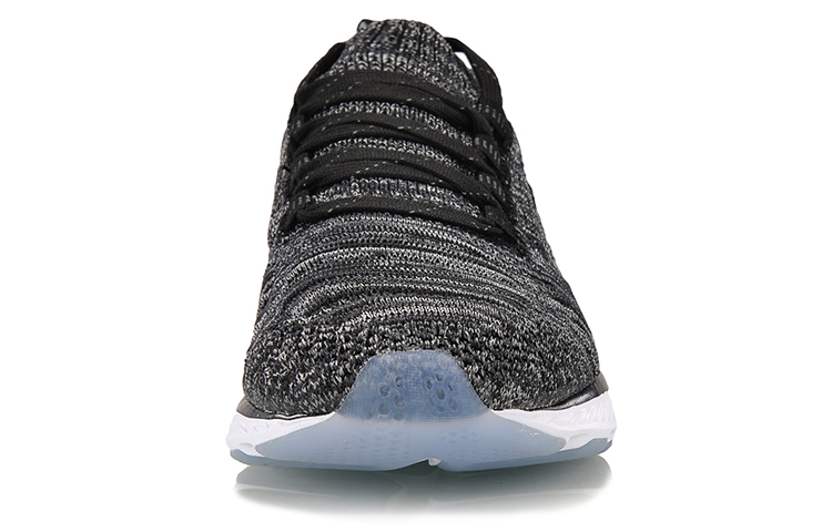 Shop 李宁 云减震 一體織跑步鞋 女款 黑灰