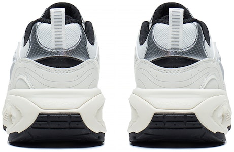 李宁 92 CICI 复古 回彈防滑減震耐磨 低幫 運動休閒鞋 女款 雪白色 Shop 李宁 92 CICI 复古 回彈防滑減震耐磨 低幫 運動休閒鞋 女款 雪白色