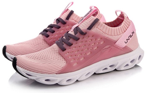 (W) 李宁弧线“粉色透气针织”跑鞋 ARHN136-5 Lookbook (W) 李宁弧线“粉色透气针织”跑鞋 ARHN136-5