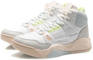 LiNing李寧 耐磨透氣 中筒 復古籃球鞋 女款 白藍 Lookbook LiNing李寧 耐磨透氣 中筒 復古籃球鞋 女款 白藍