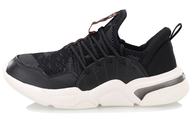 Buy (W) 李寧カジュアルランニングロー「スタンダードブラック」 AGLN136-1